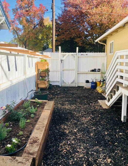 Smart Spacious Artsy Home Near Midtown Sacramento Luaran gambar