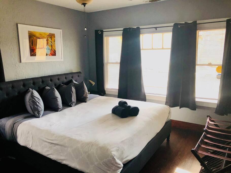 Smart Spacious Artsy Home Near Midtown Sacramento Luaran gambar
